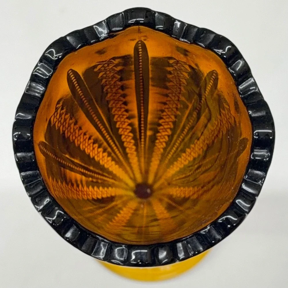 Tiara Exclusive Amber Glass Bud Vase Lasting‎ Grace Pattern 10058 Vintage 9.5in